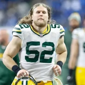 Der Verletzte Packers Linebacker Clay Matthews.