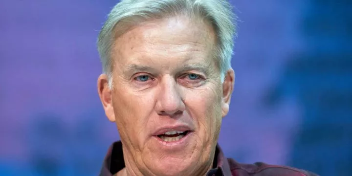 Der Denver Broncos GM John Elway.